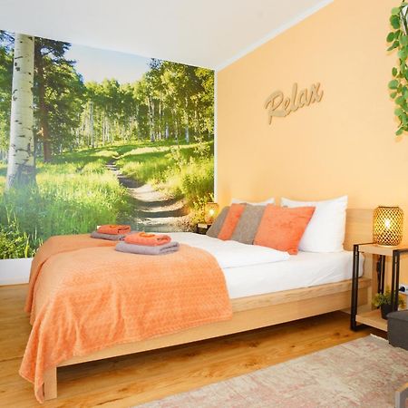Relax - Orange Mit Pool Und Sauna Зонтхофен Экстерьер фото