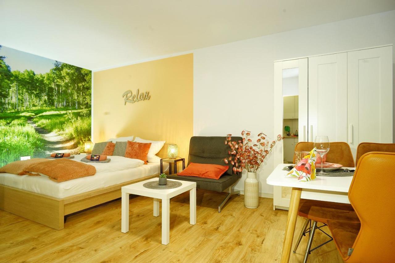 Relax - Orange Mit Pool Und Sauna Зонтхофен Экстерьер фото