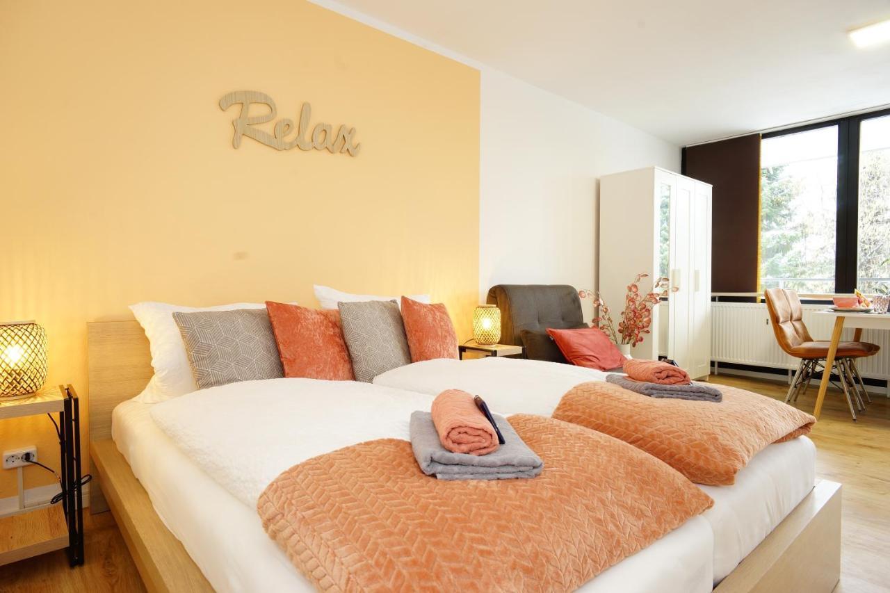 Relax - Orange Mit Pool Und Sauna Зонтхофен Экстерьер фото