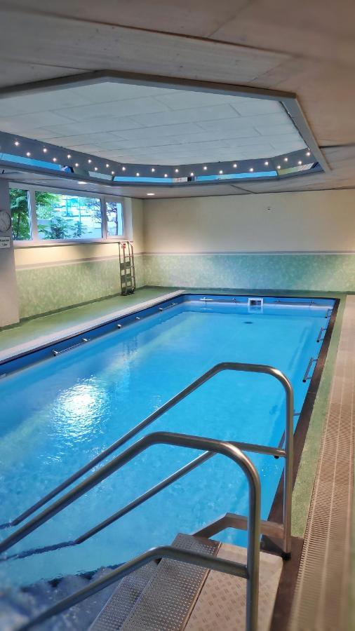 Relax - Orange Mit Pool Und Sauna Зонтхофен Экстерьер фото