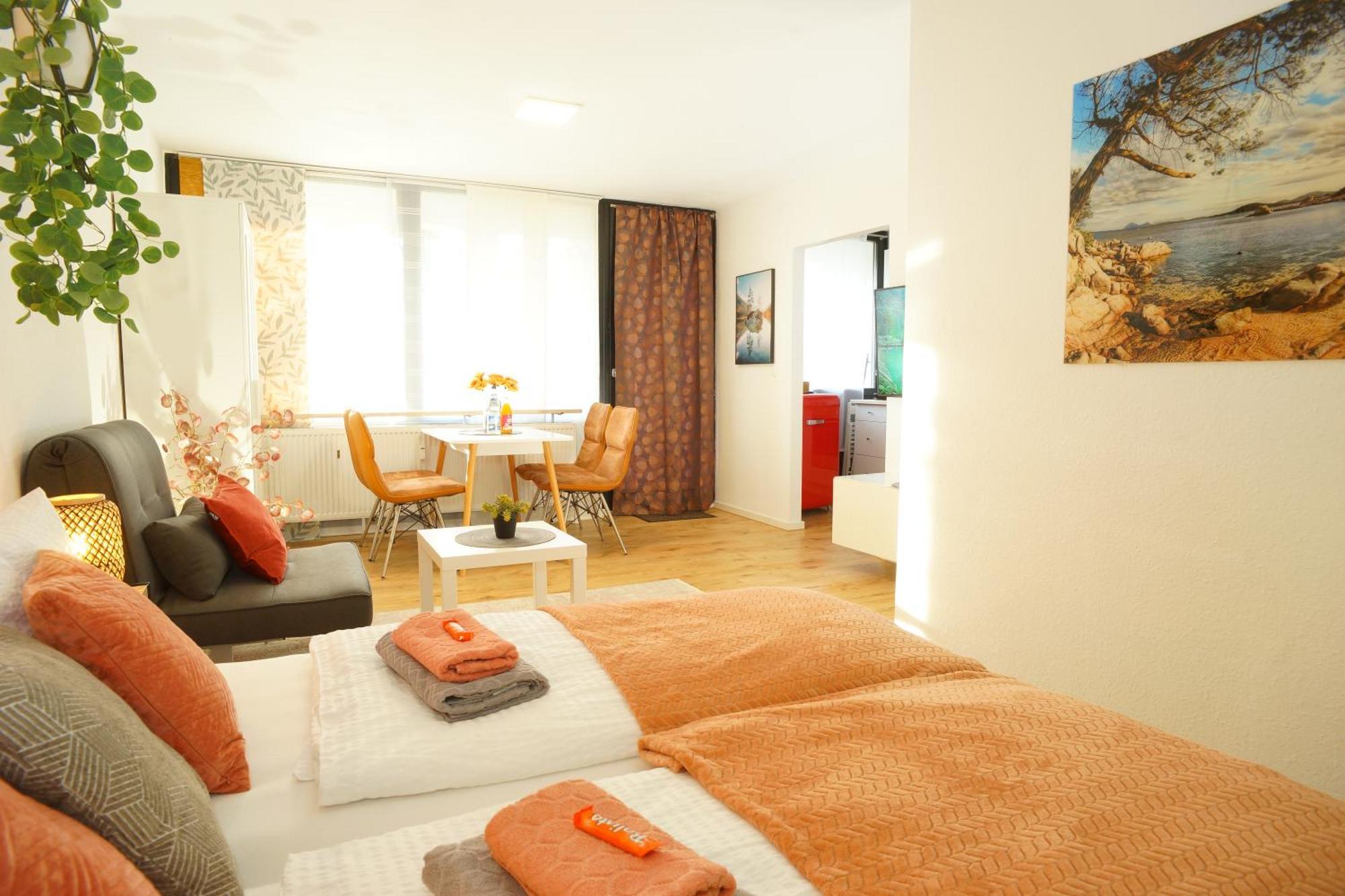 Relax - Orange Mit Pool Und Sauna Зонтхофен Экстерьер фото